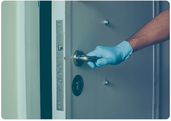 De perfecte voordeur kiezen: materialen, isolatie en veiligheid